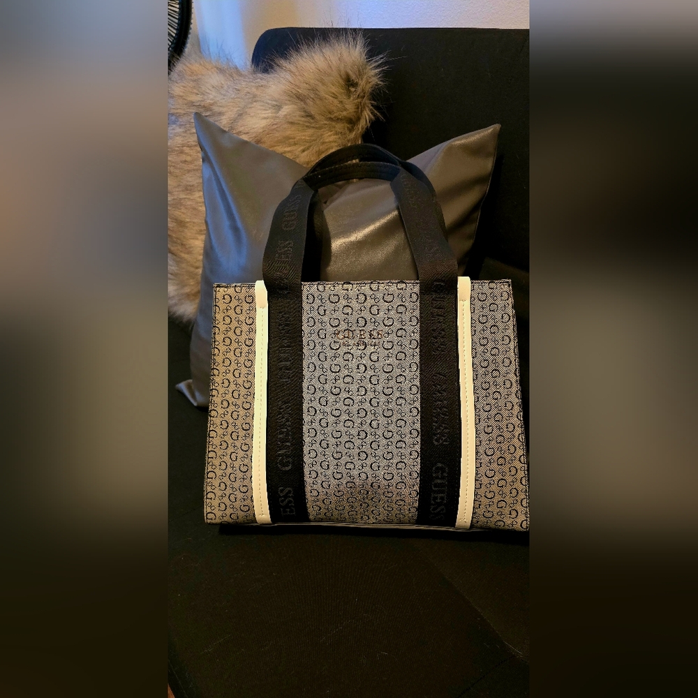 Guess Purse